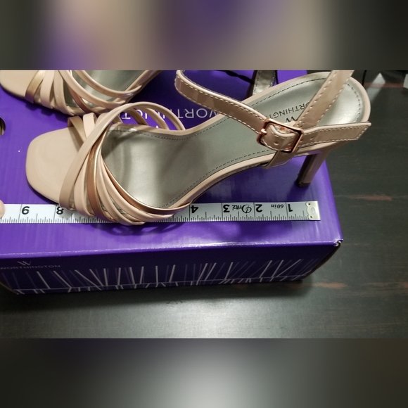Worthington Nude Rose Gold Heels - NWT in box with original packing - Picture 8 of 10